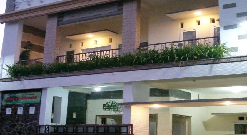 Griya Nelwan Guest House Malang Luaran gambar